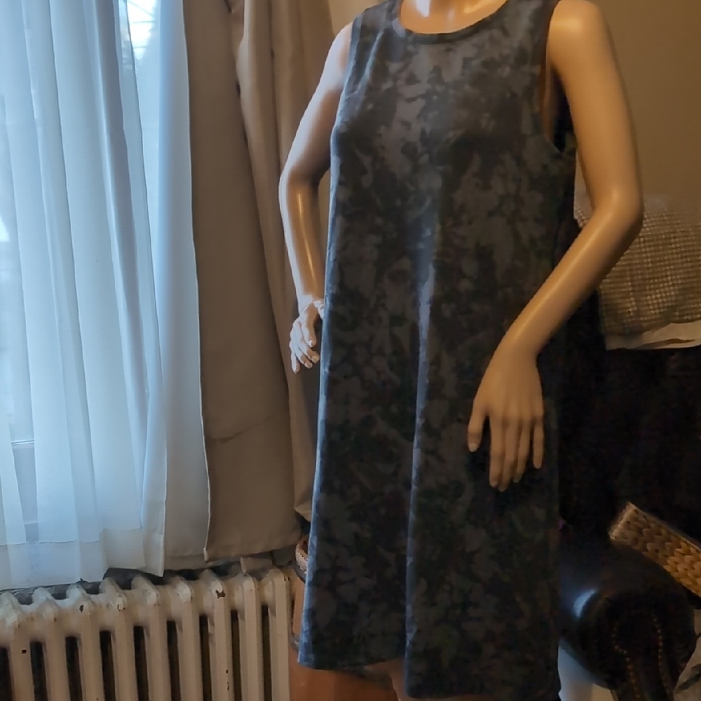 GAIAM Sporty Camouflage Sleeveless Dress 32" Long